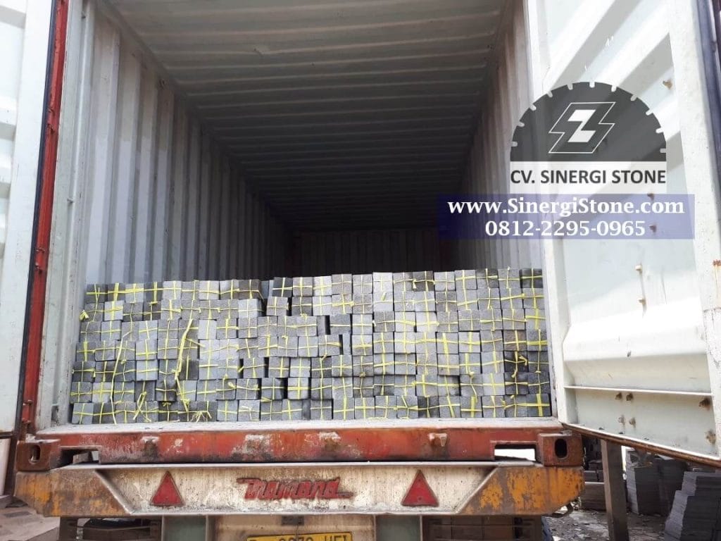 Pengiriman Batu Andesit ke JABODETABEK, Jawa & Luar Jawa oleh Sinergi Stone