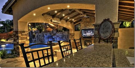 desain rumah batu alam klasik